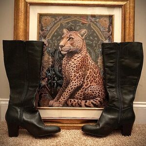 **LIKE NEW** Nine West Women's Black Leather Knee-High Heel Boots, 10M Wide Calf